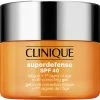 Clinique Superdefense SPF 40 Fatigue + 1st Signs Of Age Multi-correcting Gel