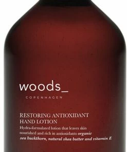 Woods Copenhagen RESTORING ANTIOXIDANT HAND LOTION