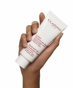 Clarins Hand And Nail Treatment Cream 100 Ml. 14 Clarins Hand And Nail Treatment Cream 100 Ml. -Clinique Store 3380810469585 3