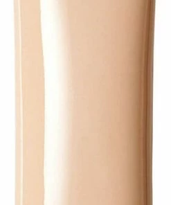 Bobbi Brown Nude Finish Tinted Moisturizer SPF 15