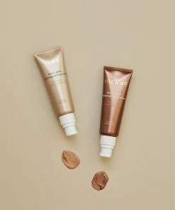 Hickap BRONZE GLOW PRIMING MOISTURIZER -Clinique Store 7350124791333 3